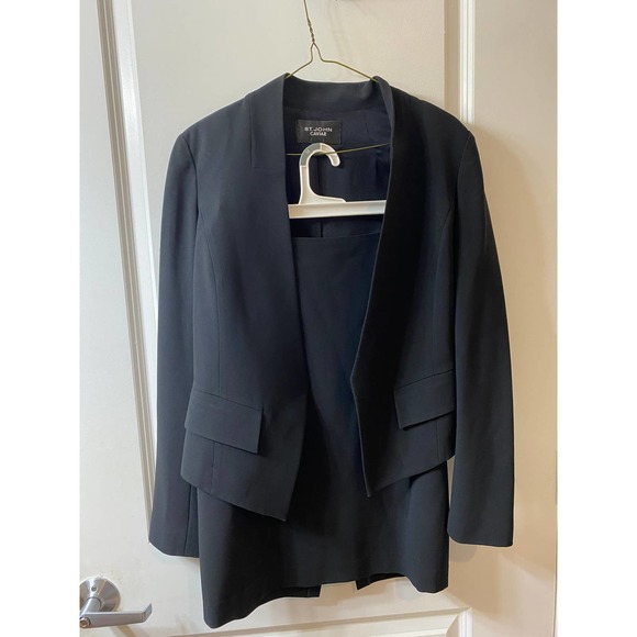 St. John Caviar Women's Small (4) Black Skirt Suit Silk - Picture 1 of 8